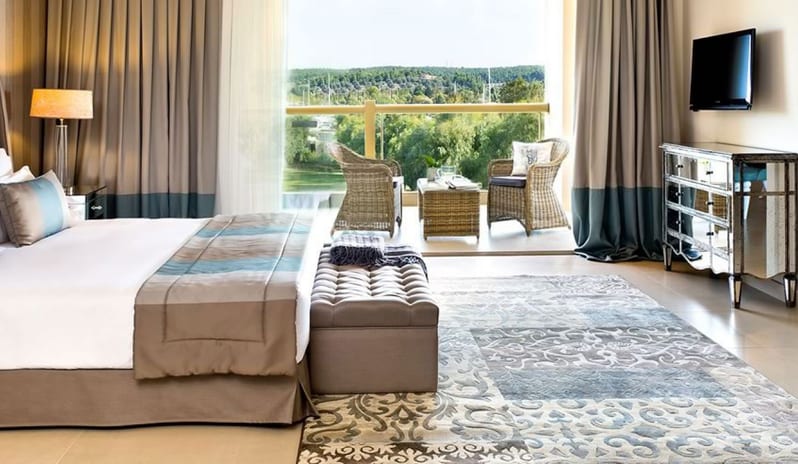 Sani Beach-Deluxe One Bedroom Family Suite 2_11555